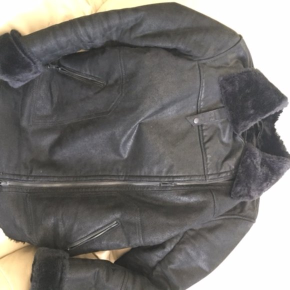 Leather Jacket - Picture 9 of 10